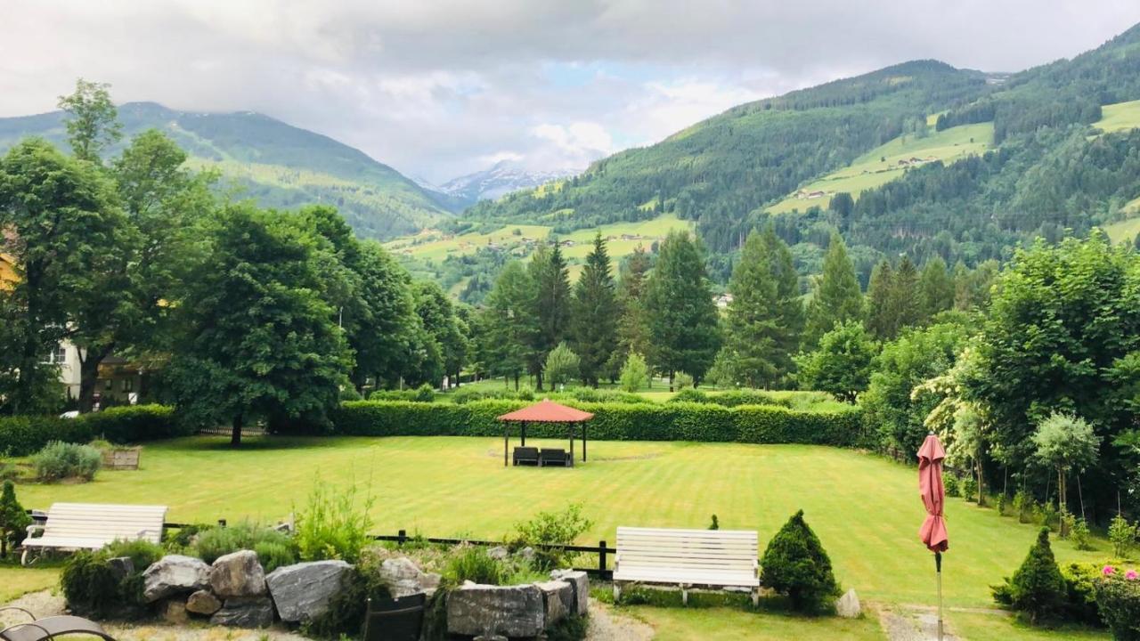 Hotel Germania Gastein - Ganzjahrig Inklusive Alpentherme Gastein & Sommersaison Inklusive Gasteiner Bergbahnen バート・ホーフガシュタイン エクステリア 写真